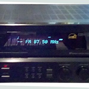 Kenwood VR-6060 Surround Sound Receiver 6.1 Channel / No Remote